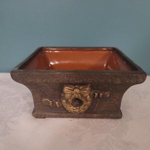 Square Ceramic Planter (Wreath) 6"